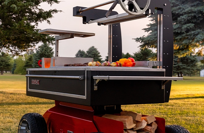 Knack Buena Vista grill cooking food