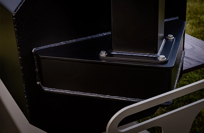 Knack Union Smoker Craftsmanship